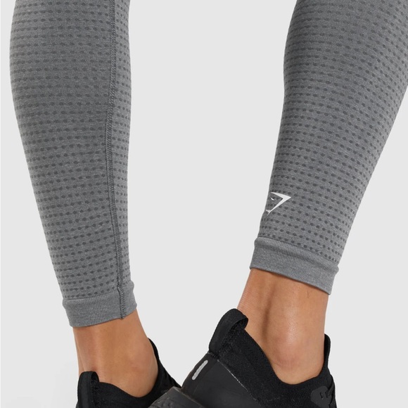 EUC Seamless Vital leggings with venting - Picture 14 of 14